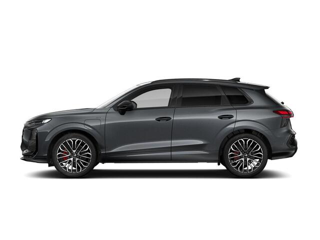 Audi Q3 1.5 200kW e-hybrid S edition 272 PK · Tech Pro · Alcantara bekleding · 20" LM Velgen