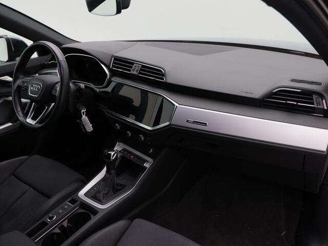 Audi Q3 Sportback 35 TFSi 150 Pk Automaat S-Line | Panoramadak | Camera | Stoelverwarming | Adaptive Cruise | Carplay | 19 Inch | 26.537 Km !!
