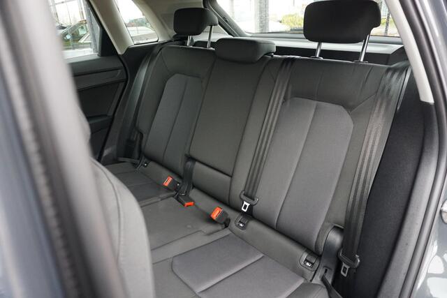 Audi Q3 35 TFSI Business Edition | ACC | digitale cockpit | CarPlay | LED