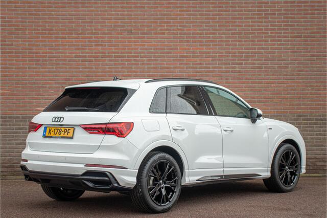 Audi Q3 35 TFSI S-Tronic S edition, 35.000km NAP, Adaptive cruise, Camera, Carplay, Sfeerverlichting, Keyless, PDC, S-Line.