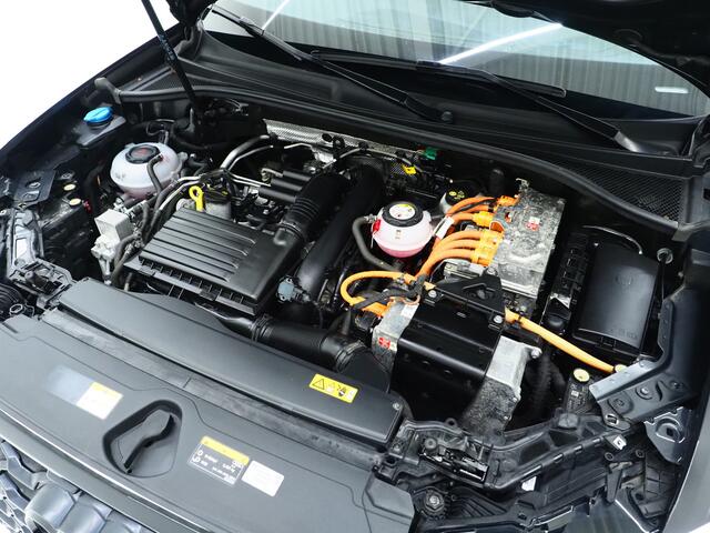 Audi Q3 Sportback 45 TFSI e Edition | Leder | Camera | Adaptive Cruise | Dodehoekdetectie | Stoelverwarming | Carplay