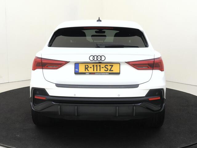 Audi Q3 Sportback 45 TFSI e S Edition | SoH 86% | Keyless | Optiek zwart Plus | Achteruitrijcamera | Navigatie Plus | Stoelverwarming | Dodehoek detectie | Adaptieve cruise control |