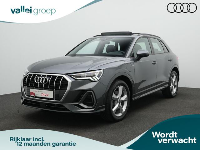 Audi Q3 45 TFSI e 245 pk S-Line | Panoramadak | Leder/alcantara | Achteruitrijcamera | Adaptive Cruise | Elektrische achterklep | Stoelverwarming | Navigatie | Side Assist