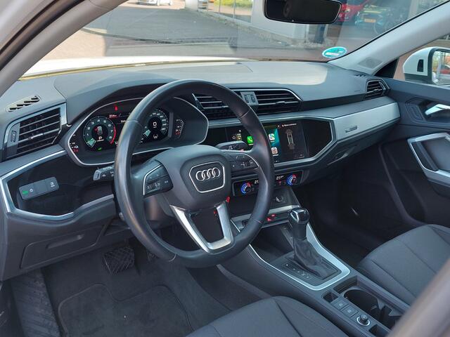 Audi Q3 Sportback 45 TFSI e Edition Plug-In Hybrid | Origineel NL | Apple Carplay+Android Auto | Clima | Adap.Cruise | Dodehoek+Rijstrook+Licht+Regensensor | Led Koplampen | Pdc V+A | Privacy Glass | 17''lm