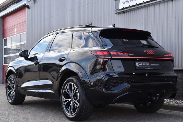 Audi Q3 35 TFSI S line S tronic NIEUWE TYPE, Panorama, Elek. trekhaak, Adaptive cruise, Camera, Virtual, Stoelverwarming