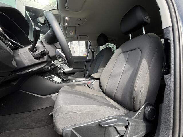Audi Q3 Sportback 45 TFSI e S Edition Binnenkort Meer foto's | Stoelverwarming | Camera