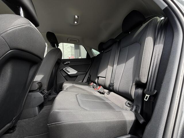 Audi Q3 Sportback 45 TFSI e S Edition Binnenkort Meer foto's | Stoelverwarming | Camera