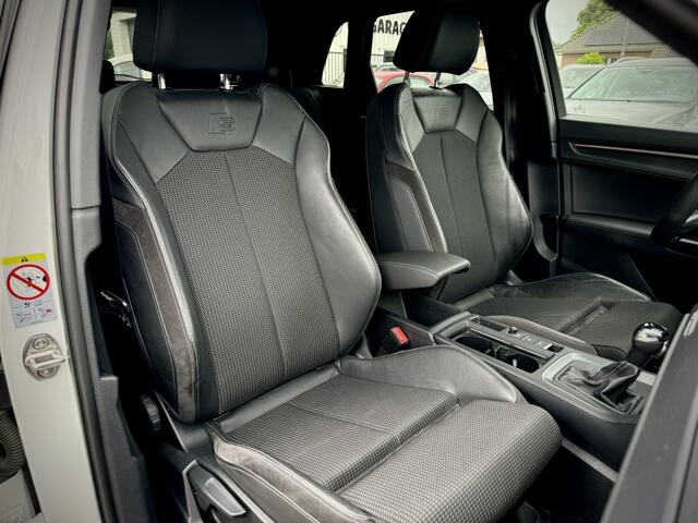 Audi Q3 35 TFSI 150PK S-Line Black Edition Camera Navi 20''