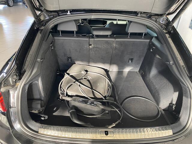 Audi Q3 Sportback 45 TFSI e Business Edition S-Line Panoramadak / elec achterklep