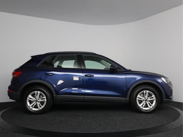 Audi Q3 45 TFSI e edition | Stoel verwarmd |