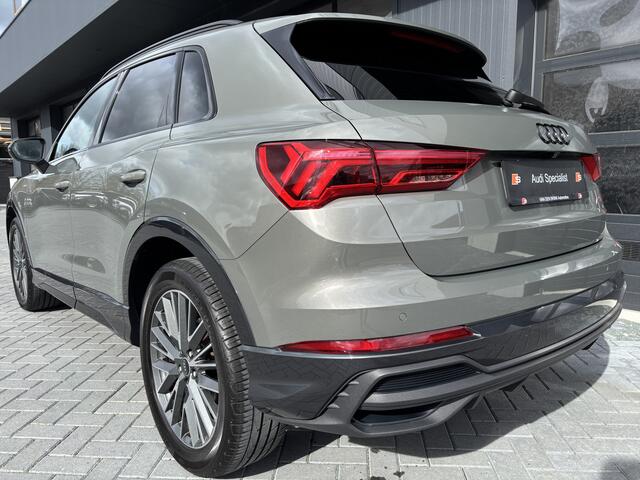 Audi Q3 35 TFSI S-line Chronos grey