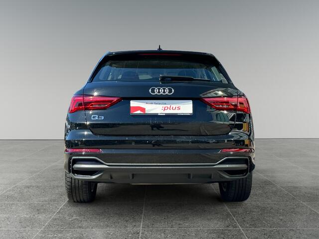 Audi Q3 45 245pk TFSI e S edition Audi virtual cockpit | Parkeerhulp plus | MMI navigatie plus
