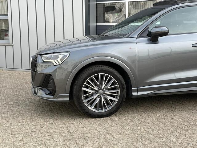 Audi Q3 35 TFSI S Line | Panoramadak | B & O | Camera | Sfeer verlichting |