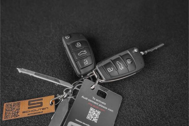 Audi Q3 45 TFSI e S-Line LED CarPlay Stoelverw 19"