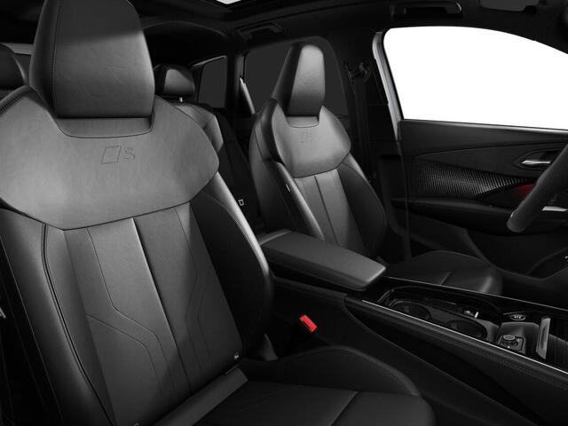 Audi Q3 1.5 200kW e-hybrid S edition 272 PK · Tech plus · Trekhaak elek. wegklapbaar · Glazen panoramadak