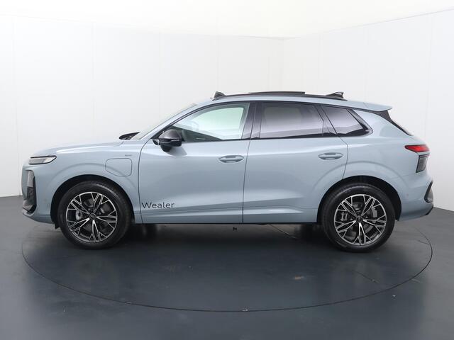 Audi Q3 1.5 200kW e-hybrid S edition Panoramadak | Optiekpakket zwart | Keyless Entry | Dode hoek assistent | Parkeersensoren voor, achter, achteruit rij camera | Stoelverwarming
