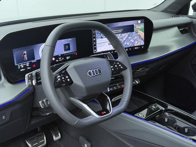 Audi Q3 1.5 200kW e-hybrid S edition Panoramadak | Optiekpakket zwart | Keyless Entry | Dode hoek assistent | Parkeersensoren voor, achter, achteruit rij camera | Stoelverwarming