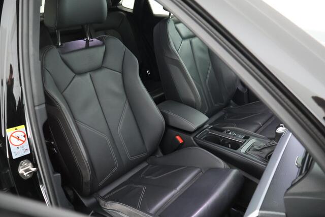 Audi Q3 Sportback 45 TFSI e 245pk S Edition Leder Trekhaak Camera Led Stoelverwarming 2x S-Line