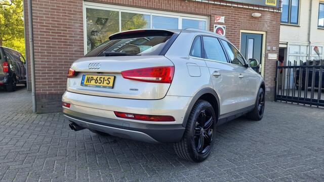 Audi Q3 2.0 TFSI Quattro 180PK Design Pro Line, Leder, Stoelverwarming