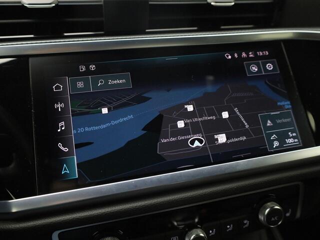 Audi Q3 45 TFSIe 245pk S-Tronic Business · SOH 91,1% · Camera · Trekhaak · Apple/Android Car Play · Stoelverwarming · Sfeerverlichting ·