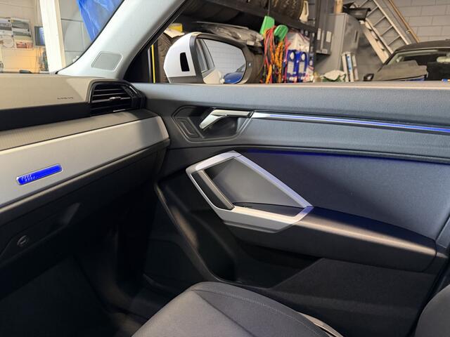 Audi Q3 Sportback 45 TFSI e S Edition PHEV 267 pk Automaat plug in .Navi.Adapt cruise ,Elc a klep, Carplay. Digtaal Cockpit.stoel verwarming.sfeerverlichting .dodehoek detectie.