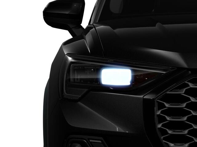 Audi Q3 Sportback 45 TFSI e S Edition | 245 PK | SoH 100% | Dodehoek detectie | Climate control | Cruise control | S line | Apple Carplay/Android Auto |
