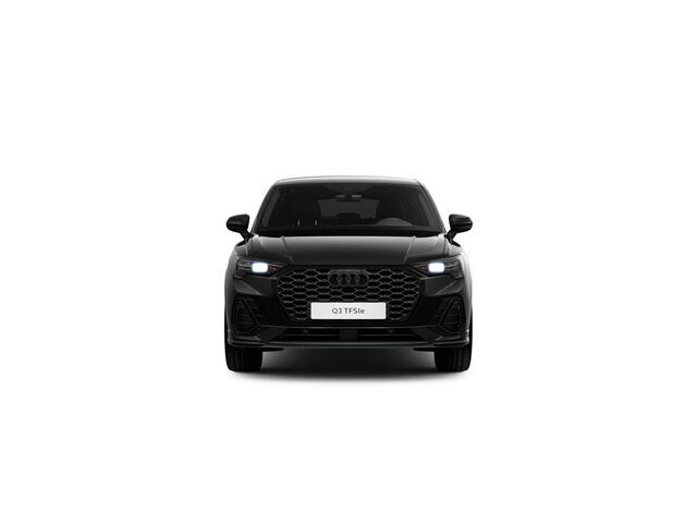 Audi Q3 Sportback 45 TFSI e S Edition | 245 PK | SoH 100% | Dodehoek detectie | Climate control | Cruise control | S line | Apple Carplay/Android Auto |