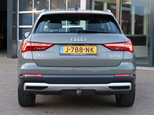 Audi Q3 35 TFSI Business Edition | Parkeer pakket | inklapbare trekhaak | Comf-stoelen |