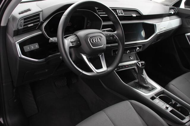 Audi Q3 Sportback 35 TFSI 150pk S-tronic Prestige Navigatie Apple Carplay/Android Auto Parkeersensoren Adaptieve Cruise Control Stoelverwarming Ledverlichting Virtual Cockpit Climate Control