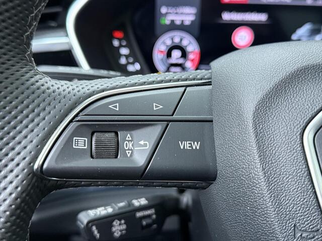 Audi Q3 35 TFSI S edition Competition | 150 PK | Automaat | Panoramadak | Matrix LED koplampen | 20" LM velgen | S line | Sonos premium sound | Dodehoek detectie |