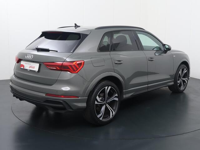 Audi Q3 35 TFSI S edition Competition | 150 PK | Automaat | Trekhaak | 360 Graden camera | Adaptive cruise control | S line |