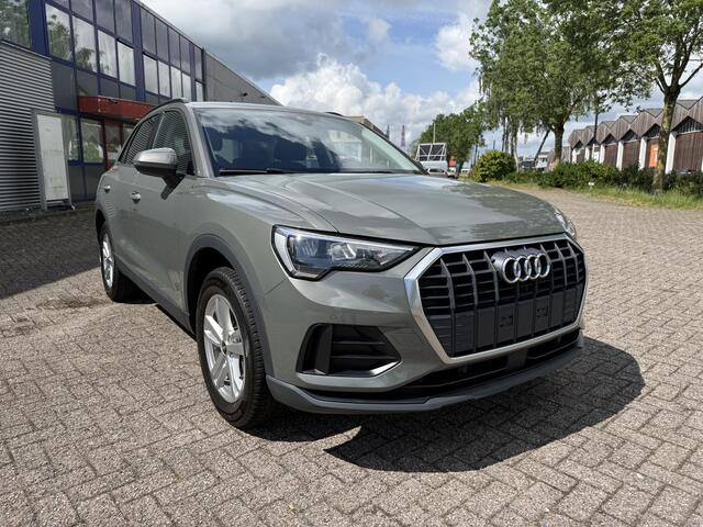 Audi Q3 45 TFSI e S tronic , HYBRIDE/BENZINE, BTW INCL, AUTOMAAT, AIRCO, CRUISE, AUDI VIRTUALITEIT COCKPIT, NAVIGATIE EN NOG VEEL MEER, 1 JAAR GARANTIE