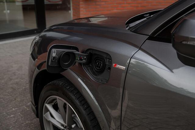 Audi Q3 Sportback 45 TFSI e S Edition ACC Trekhaak Matrix Pano