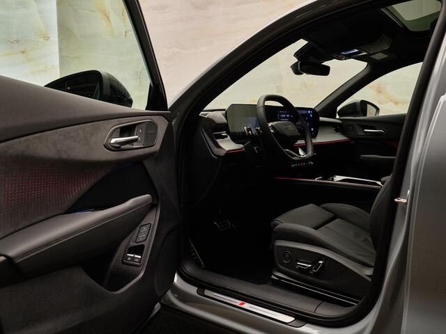 Audi Q3 Sportback E-Hybrid S Edition , pano, tr.haak, 20", Sonos, LED-kopl., memory, HUD, 360 camera, ACC, privacy
