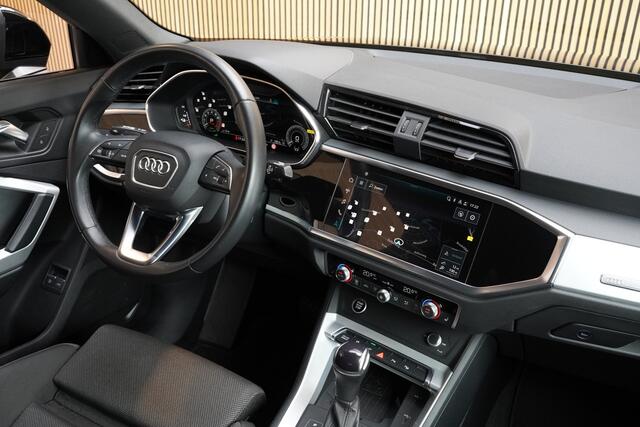 Audi Q3 45TFSIe/245pk S-Line Blackstyle|2023|Matrix|Keyless|Cruise+ACC|PDC+Camera|Navi|Carplay/AndroidAuto|19"LMV|Winterpakket
