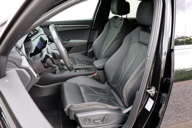 Audi Q3 45 TFSIe S-Line - 245 pk **Trekhaak / Leer / Memory / Ambiance / Camera