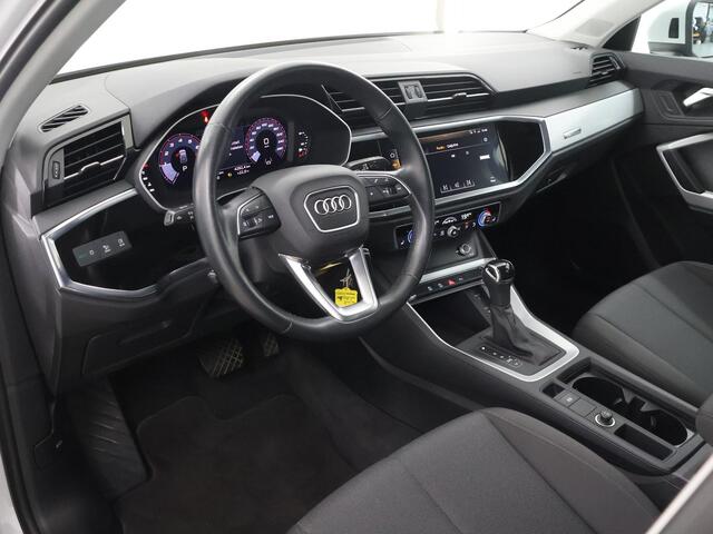Audi Q3 35 TFSI Advanced edition | Trekhaak | Virtual cockpit | Cruise Control Adaptief | Stoelverwarming | Climate Control | Navigatie | Apple Carplay |