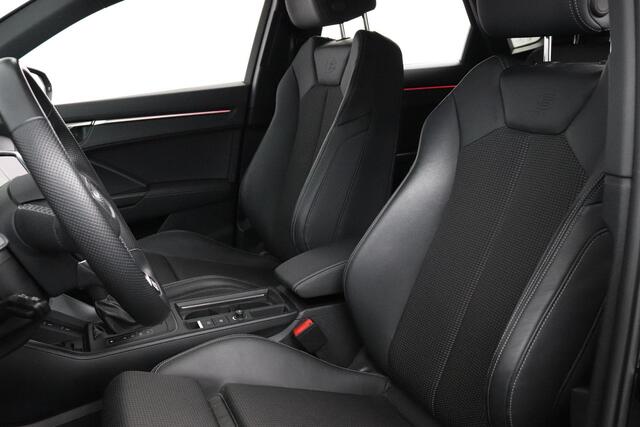 Audi Q3 Sportback 45 TFSI e S Edition | S-Line | 360 Camera | Sfeerverlichting | Trekhaak | SoH 100% |