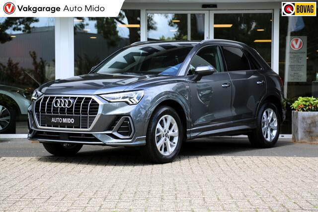 Audi Q3 45 TFSI e S line Automaat | Trekhaak | Winterbanden set
