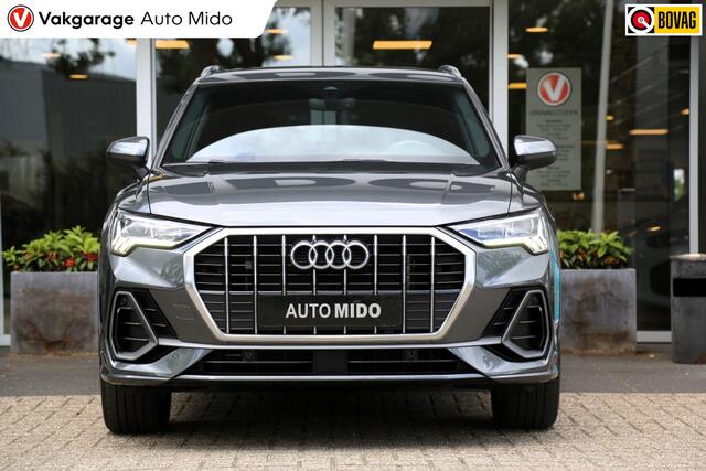Audi Q3 45 TFSI e S line Automaat | Trekhaak | Winterbanden set