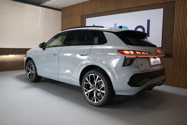 Audi Q3 1.5 200kW 272pk e-hybrid S-Line Pano/Leder/Tech Plus/Matrix LED/Camera/Elek-klep/Keyless/20"/ACC/Trekhaak wegkl.