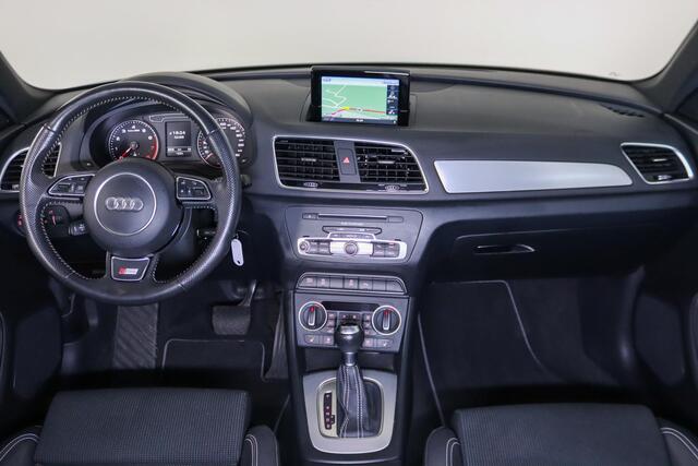 Audi Q3 1.4 TFSI CoD S-Line, Camera, LED koplampen, Trekhaak, Cruise Control, Stoelverwarming, Navigatie