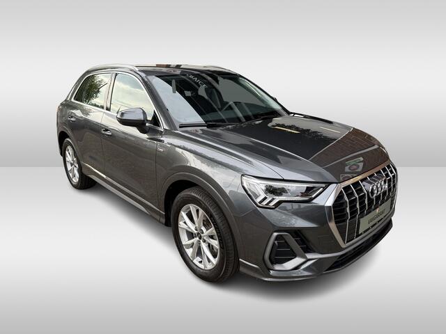 Audi Q3 45 TFSI e S edition | stoelverwarming | 18 inch velgen | automaat | applecarplay/android auto |
