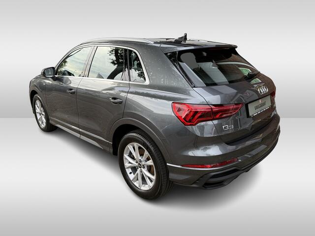 Audi Q3 45 TFSI e S edition | stoelverwarming | 18 inch velgen | automaat | applecarplay/android auto |