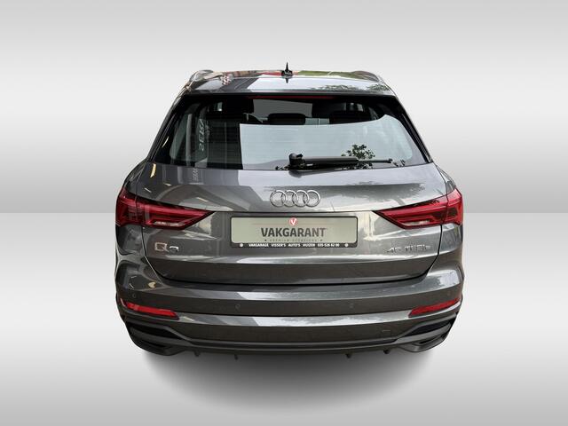 Audi Q3 45 TFSI e S edition | stoelverwarming | 18 inch velgen | automaat | applecarplay/android auto |