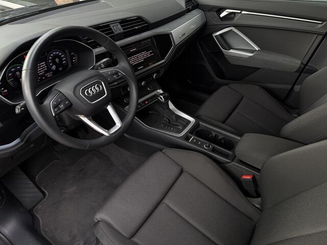 Audi Q3 45 TFSI e S edition | stoelverwarming | 18 inch velgen | automaat | applecarplay/android auto |