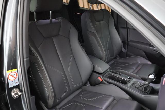 Audi Q3 Sportback 45 TFSI 245pk e S Edition Trekhaak Keyless Camera Sonos Leder Navigatie Adaptive Cruise 2x S-Line