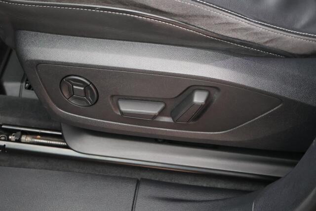 Audi Q3 Sportback 45 TFSI 245pk e S Edition Trekhaak Keyless Camera Sonos Leder Navigatie Adaptive Cruise 2x S-Line