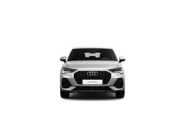 Audi Q3 Sportback 45 TFSI e Advanced Edition | 245 PK | SoH 97% | Stoelverwarming | Achteruitrijcamera | Dodehoek detectie | 19" LM velgen | Apple Carplay/Android Auto |