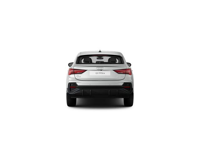 Audi Q3 Sportback 45 TFSI e Advanced Edition | 245 PK | SoH 97% | Stoelverwarming | Achteruitrijcamera | Dodehoek detectie | 19" LM velgen | Apple Carplay/Android Auto |